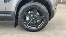 Land Rover Defender 3.0 D300 HSE 110 5dr Auto Diesel Estate